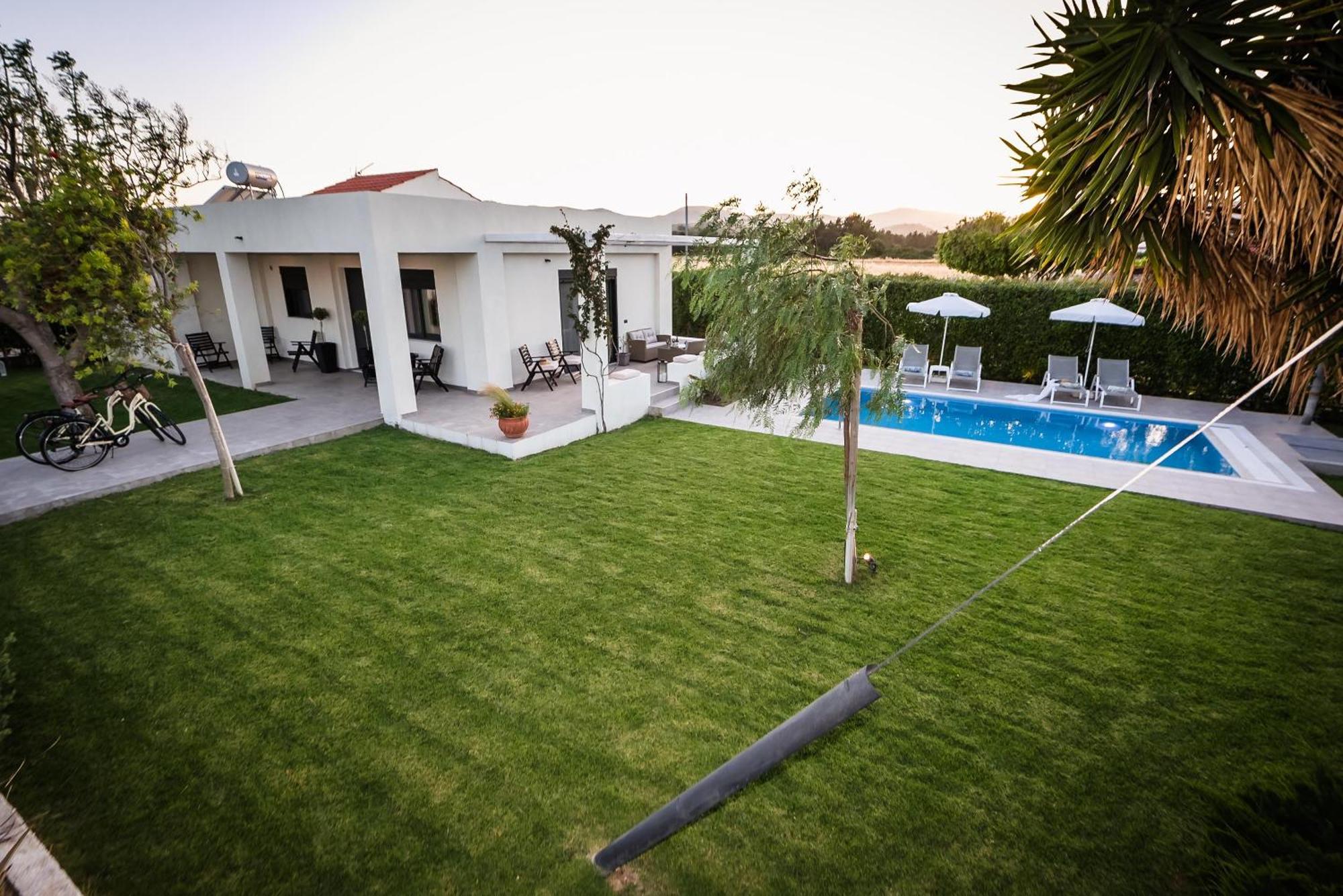 El Sueno Villa เกนนาดี ภายนอก รูปภาพ